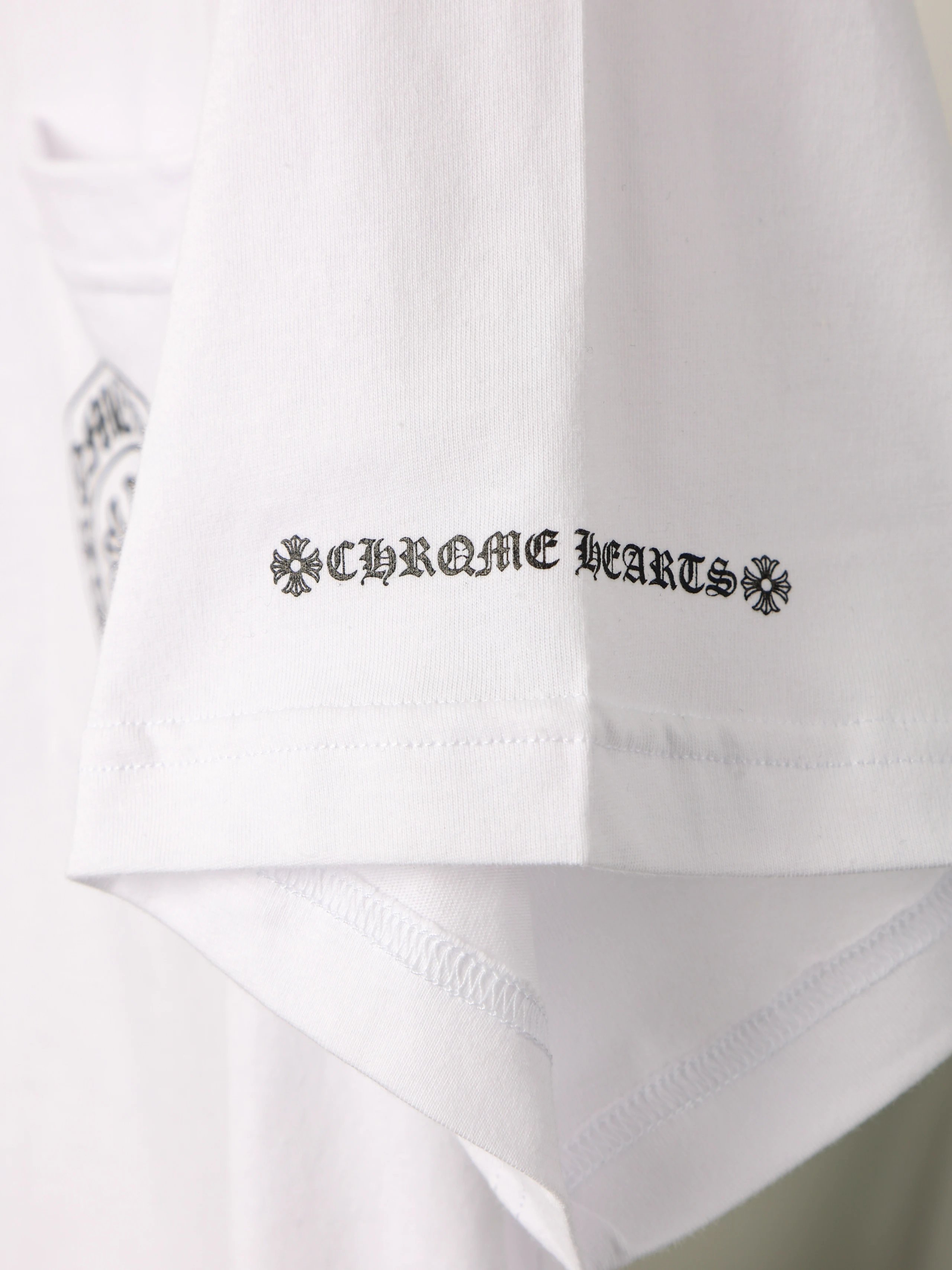 Item ID 8304 Chrome-Hearts- Crow heart -2020ss- Classic big horseshoe print short s