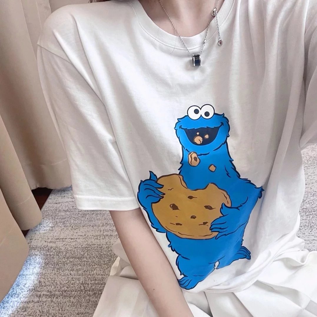 Item ID 8372 Baoge -BGR- Takaraya - Charity Little Red Man Black Ceramic Pendant S9