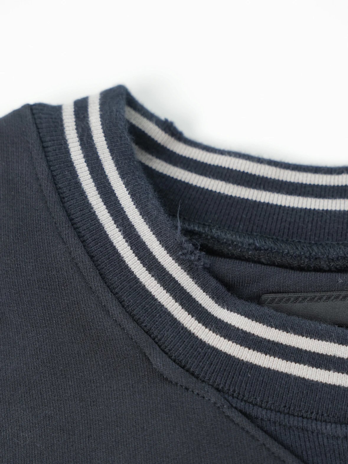 Item ID 8088 PRD-SS24Logo-“ Heavy industrial washing ”“ Purely hand-sanded ” Printe