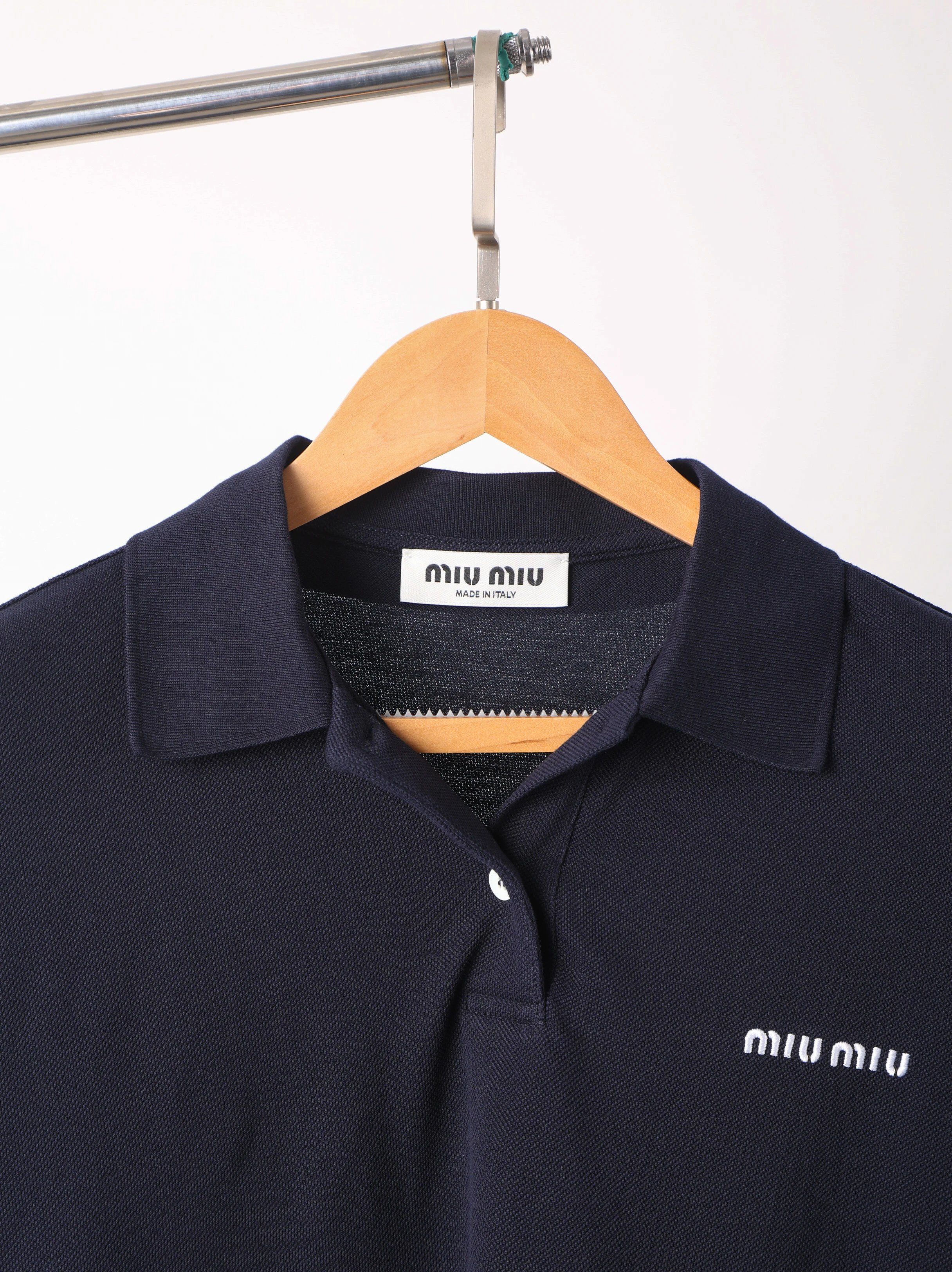 Item ID 8187 M1uM1u- Miu Miu -2024ss- chest embroidery polo shirt - Letter embroide