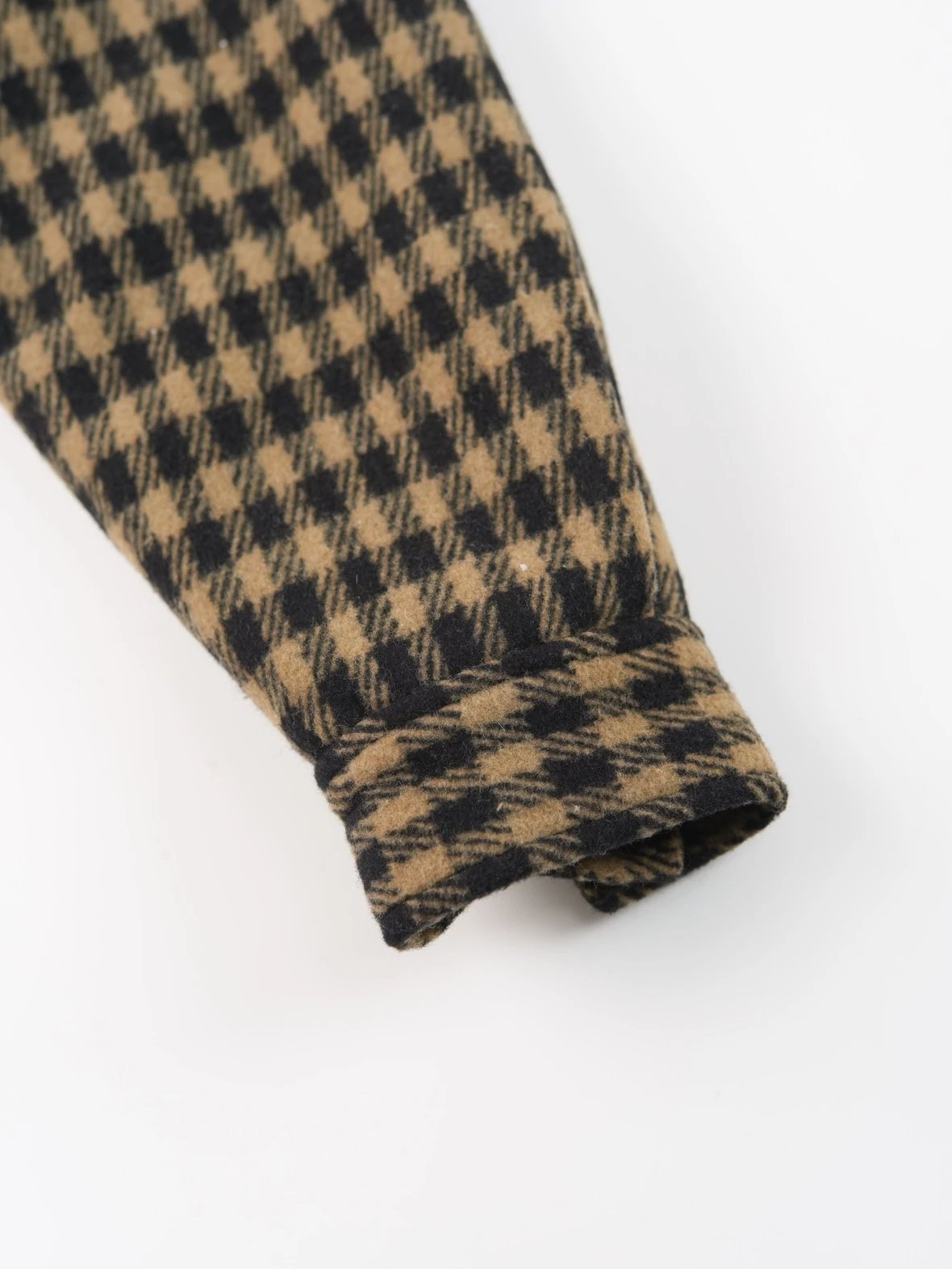 Item ID 8109 CL Celine -SS25-“90% wool blend ”“100% Plaid counterpoint ” Plaid sing