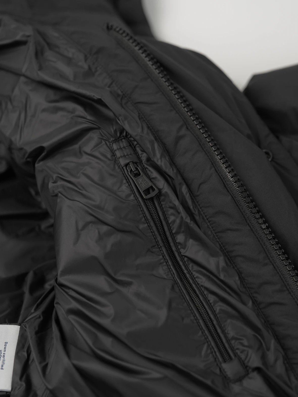 Item ID 8106 Bretagne hooded _new national standard 90 fleece_ zipper multi pocket