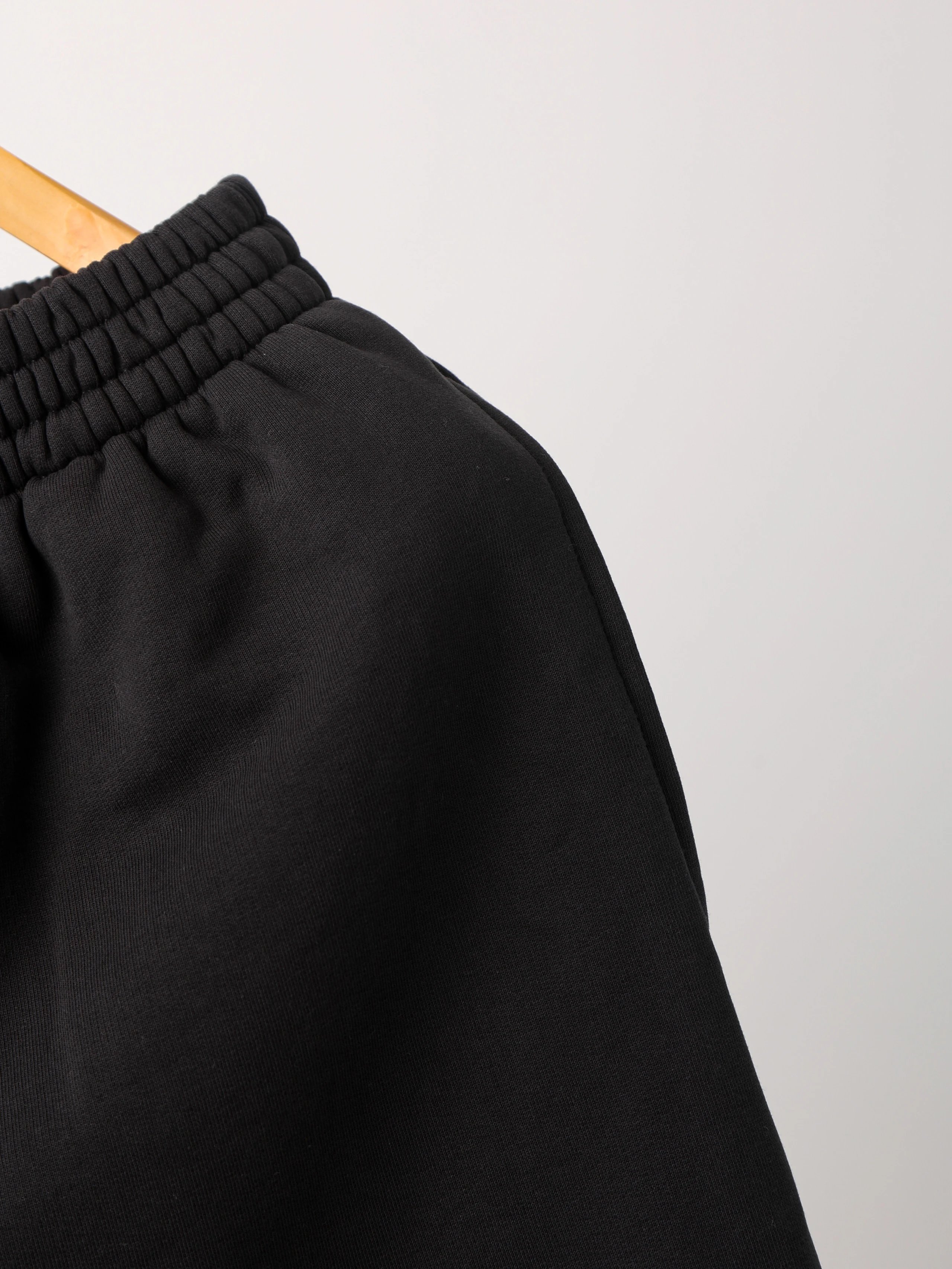 Item ID 8226 Balenci@ga- Paris -2025ss-G letter embroidered shorts - High weight te