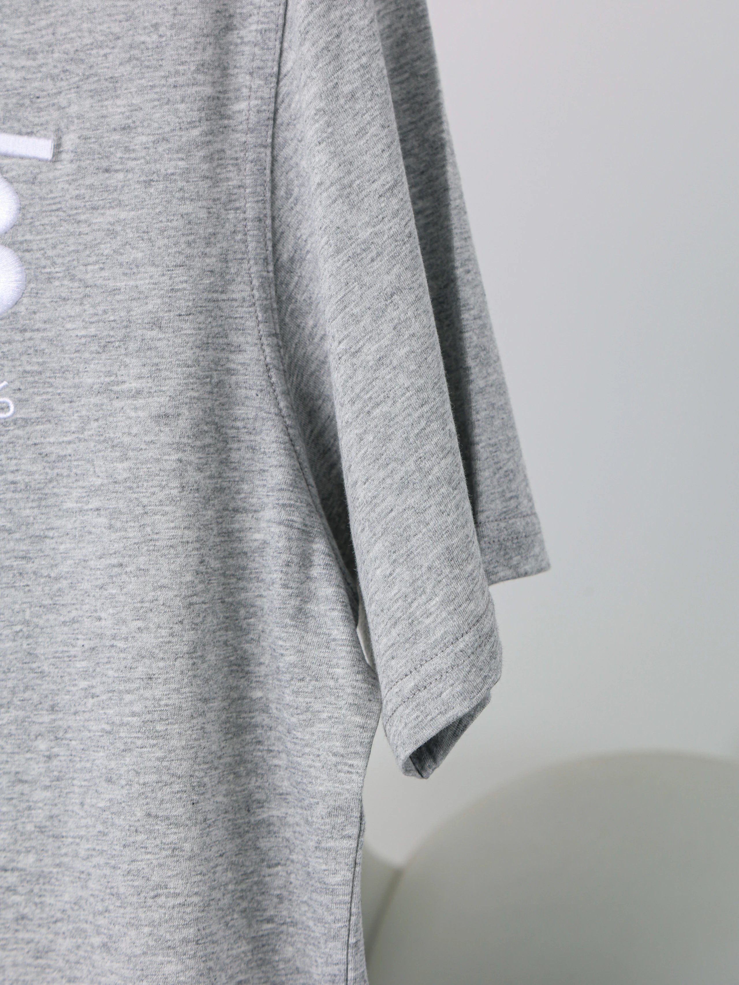 Item ID 8300 Burberry - Burberry 2020ss - Classic - Platinum Equestrian Knight Embr