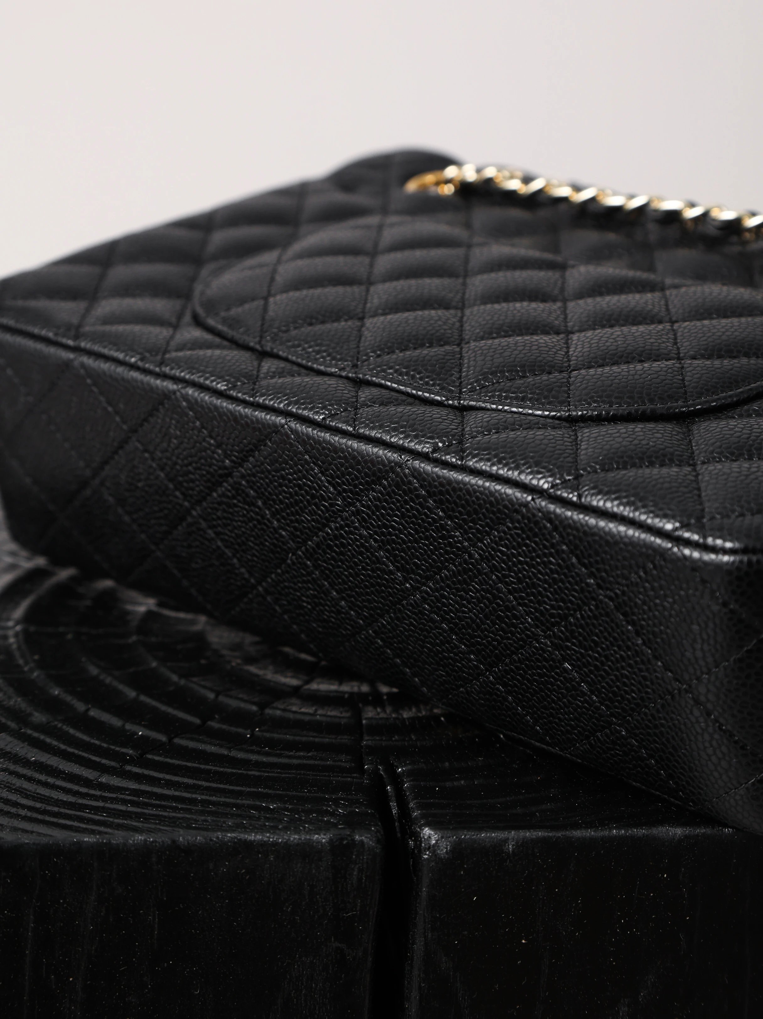 Item ID 8455 Chane1- Fragrant grandma -Classic-Flap-CF- medium size - Classic diamo