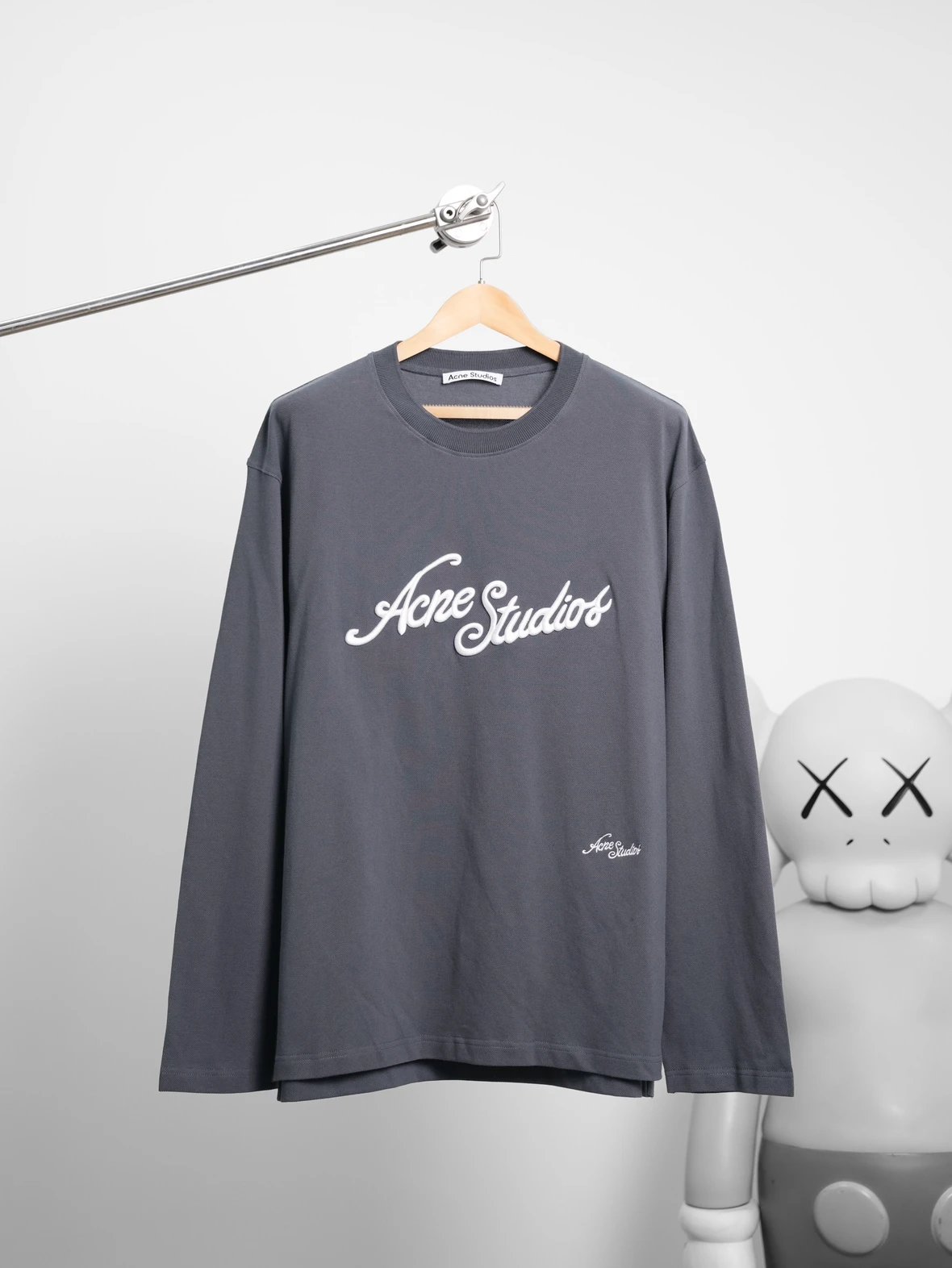 Item ID 8172 Acne _16 count combed cotton single bead ground_ embroidered logo lett