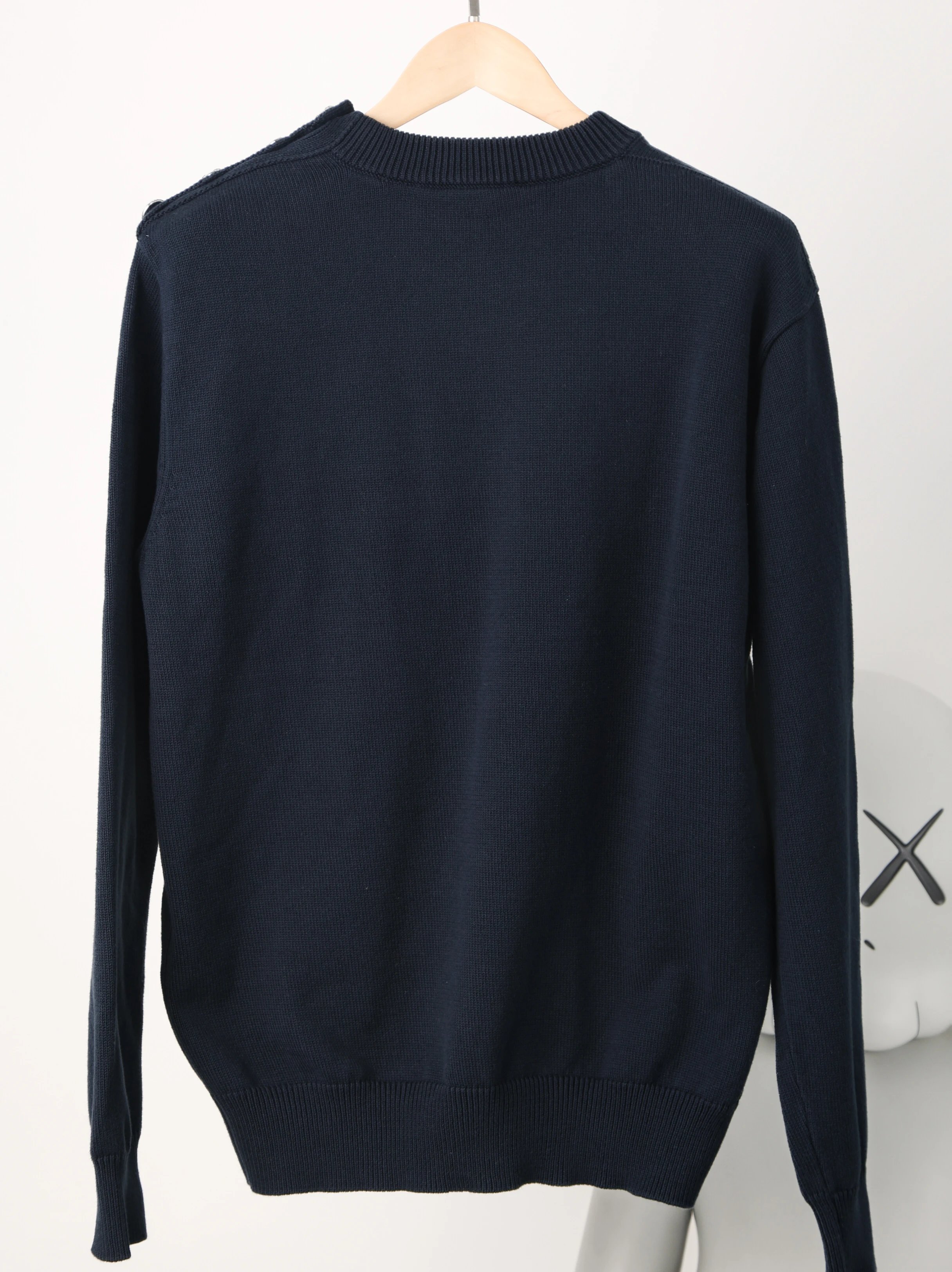 Item ID 8246 Advanced customization - Same style as Wang Jiaer - Navy conch embroid