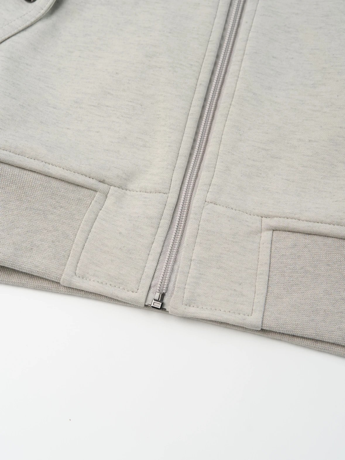 Item ID 8054 raff -FW23- solid color Logo Embroidered zipper long sleeve baseball j