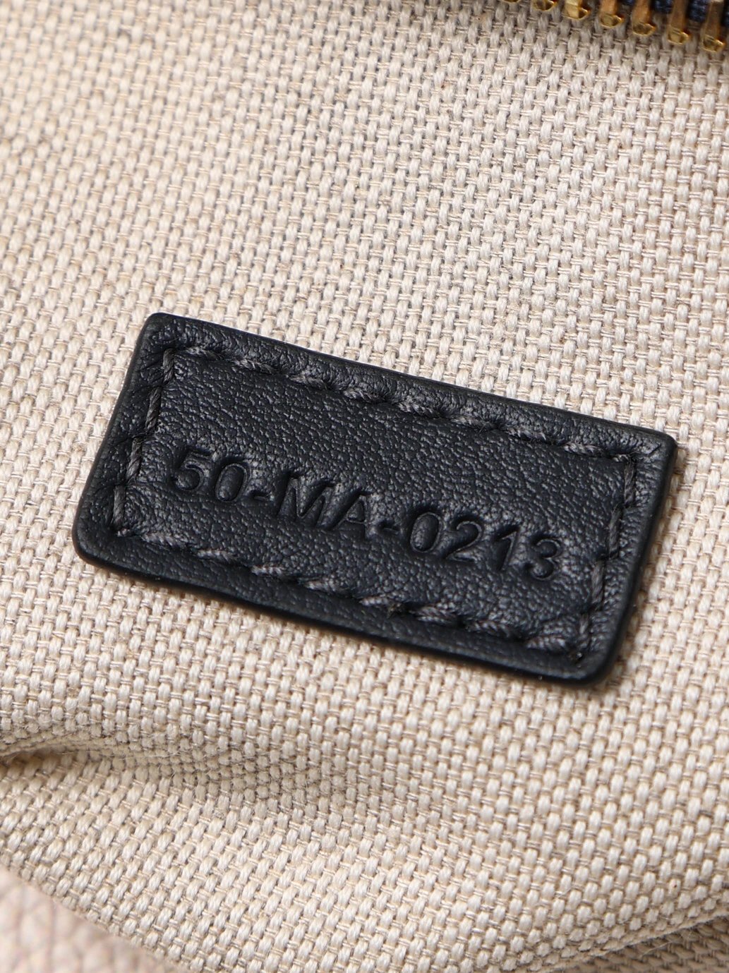 Item ID 8465 D10r-D Home -2024Ss-Oblique Vintage Collection - travel mod - lunch bo