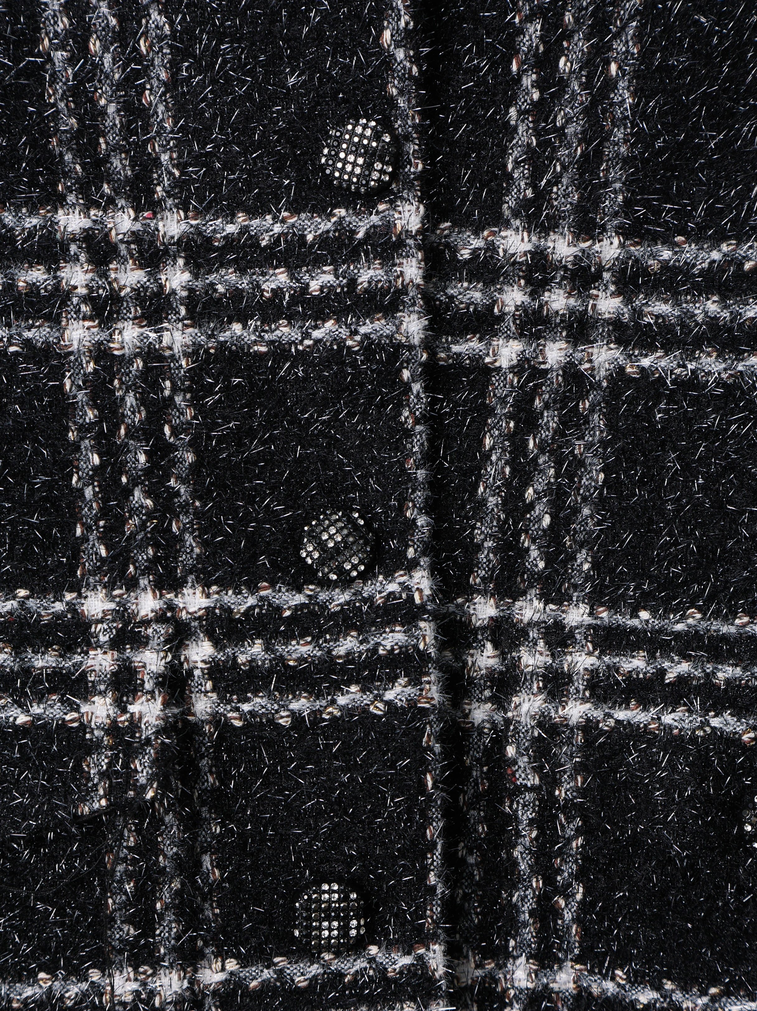 Item ID 8026 CHANE1- Chanel 22k Tweed Black and White Checkered Floral Coat - Black
