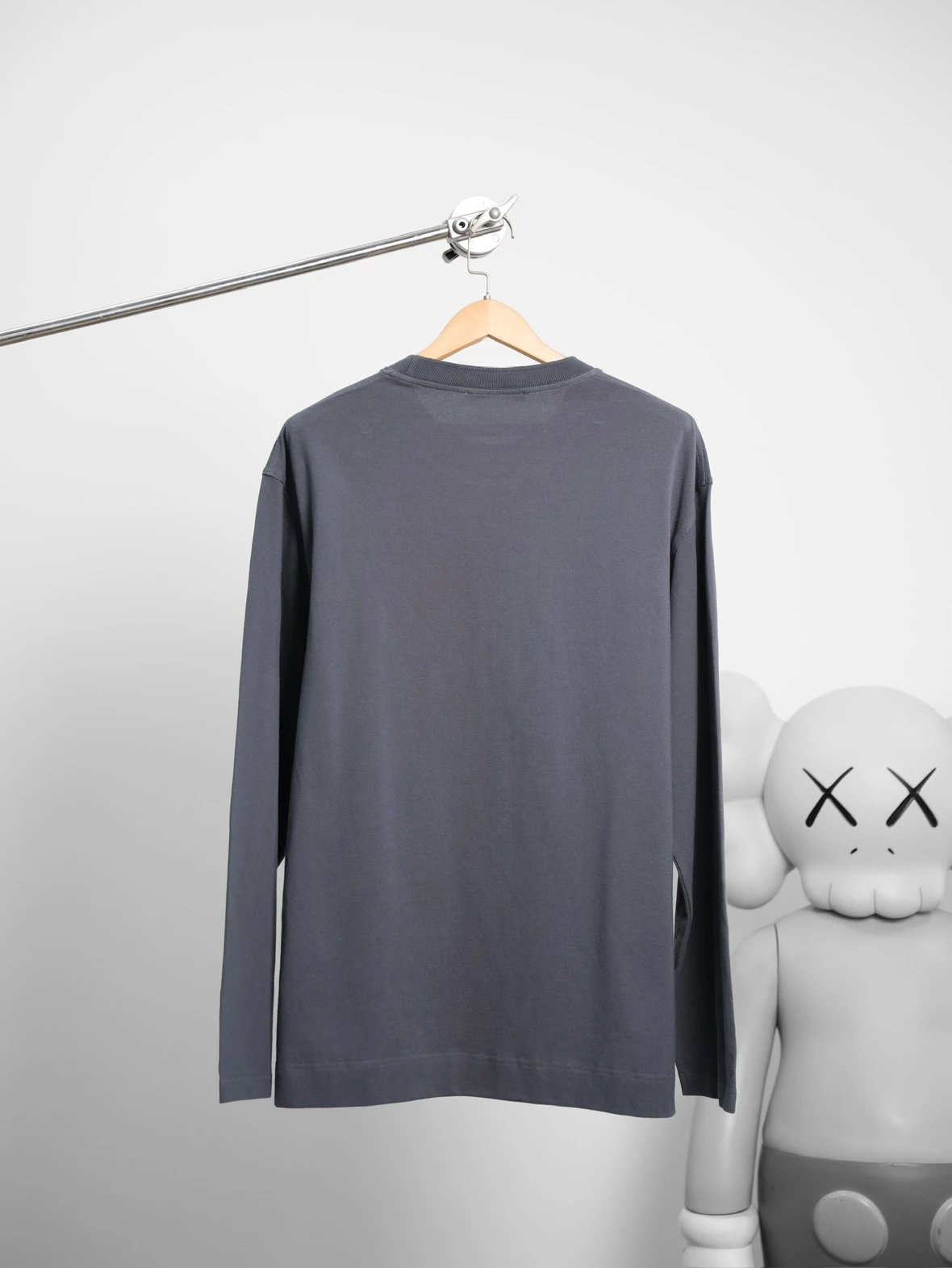 Item ID 8172 Acne _16 count combed cotton single bead ground_ embroidered logo lett