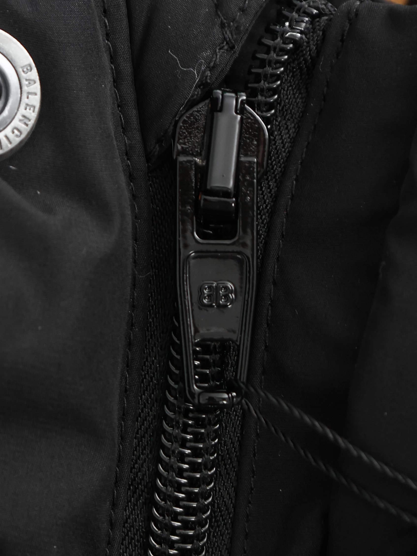 Item ID 8103 Balenci@ga- Paris - Cola Wave Series - Down Cotton Jacket - Vest - Dow