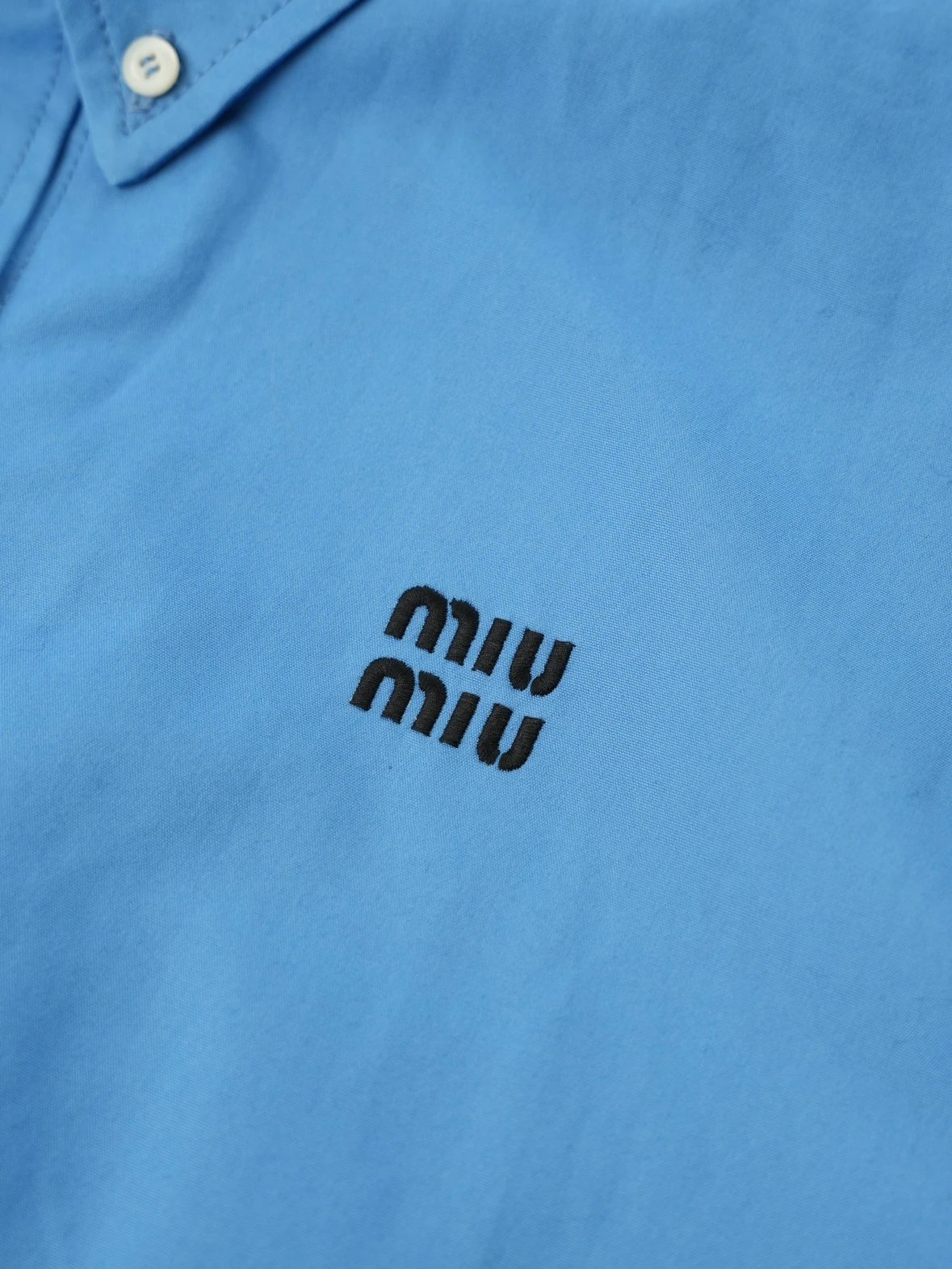 Item ID 8034 M1U-M1U Miu - SS25- _32 piece double stranded silk fabric_ summer coll