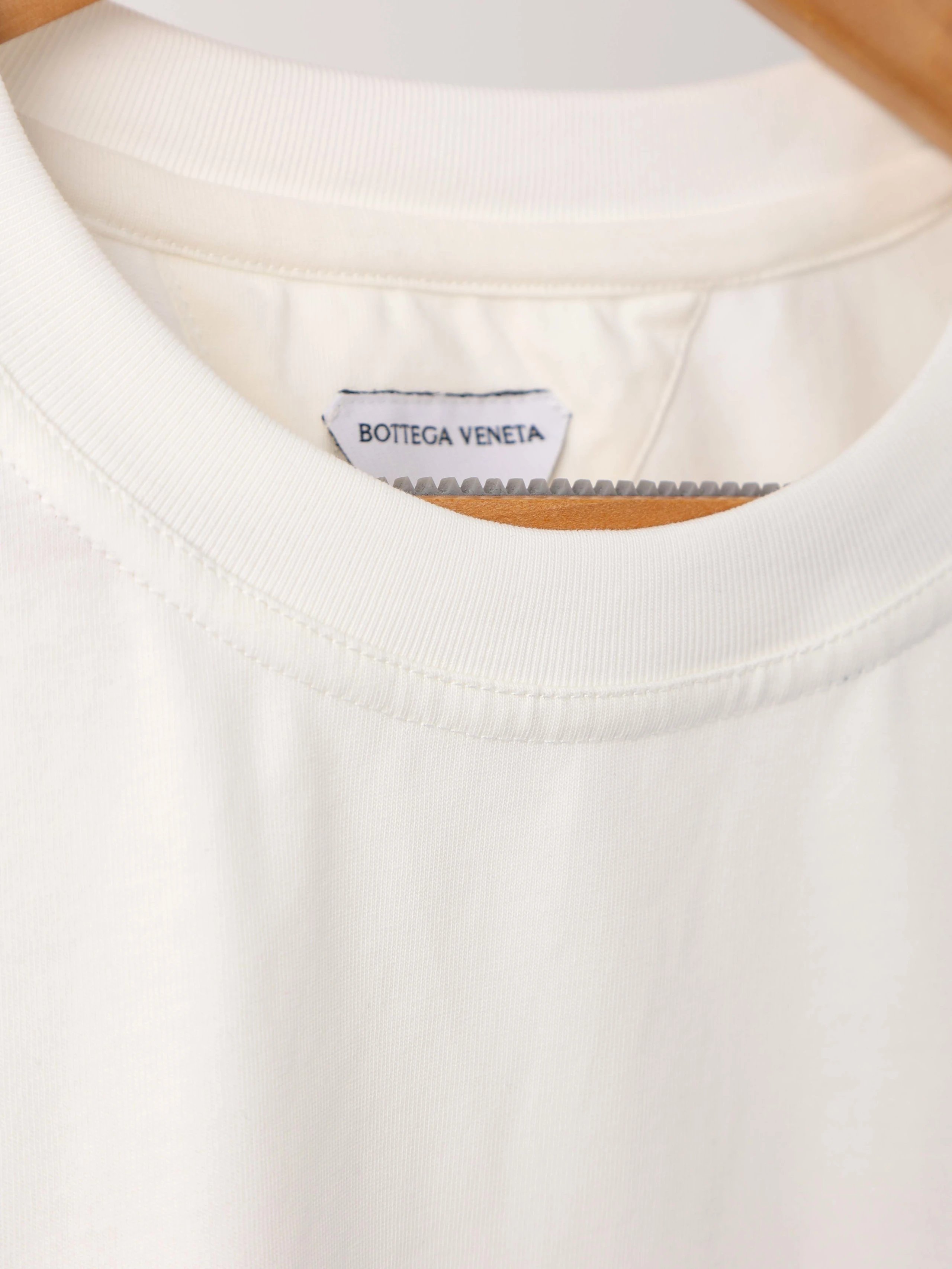 Item ID 8301 BV Bottega Veneta -SS25 limited -“ Built-in embroidery ” Jersey monogr