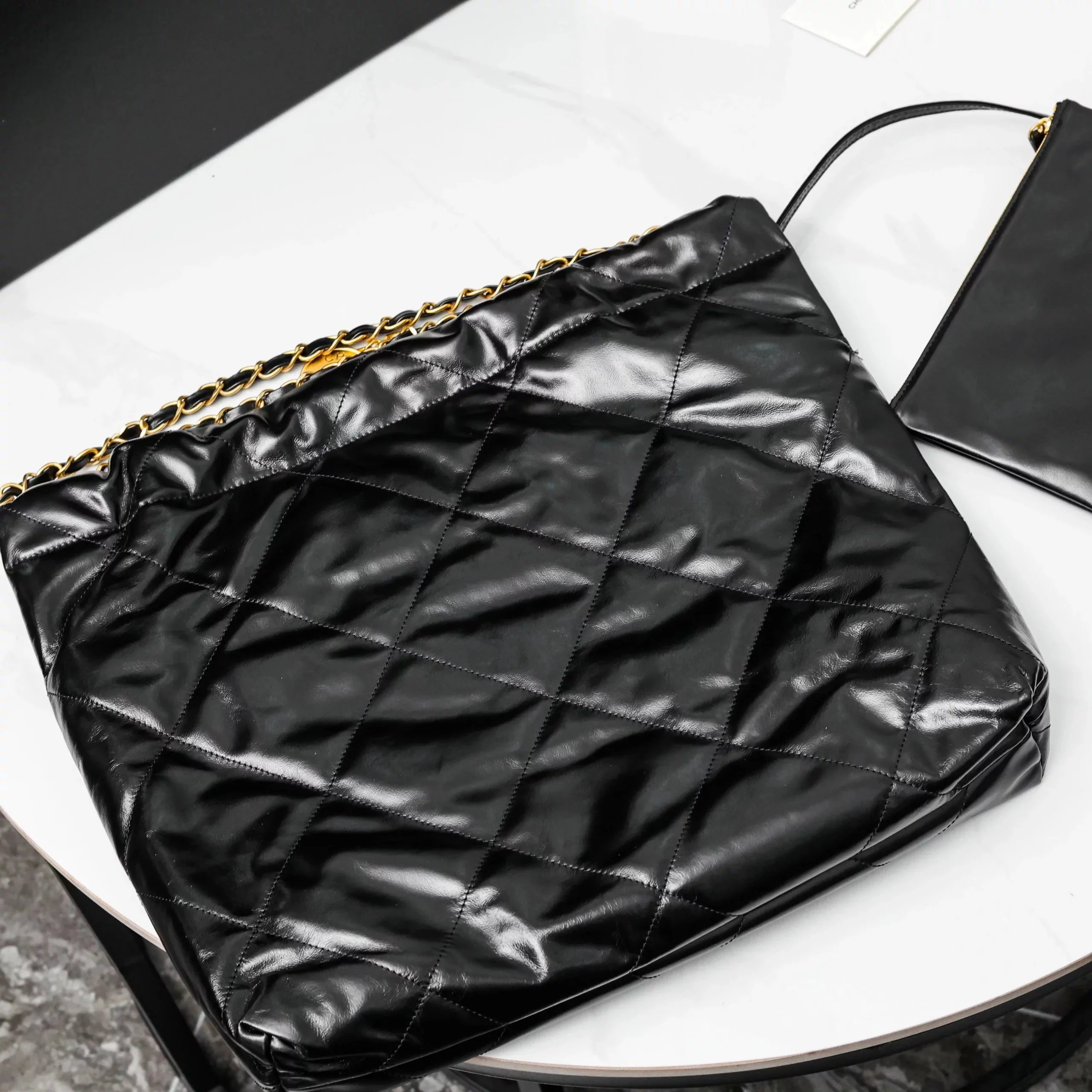 Item ID 8496 luxury garbage bag -CHANE1- Medieval luxury goods - Chanel -Vintage- s