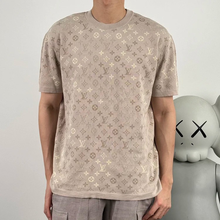 Item ID 9034 1V Early Spring Men's Series Full Print Old Flowers MONOGRAM Round Neck Shirt Jacquard Pattern Short Sleeve