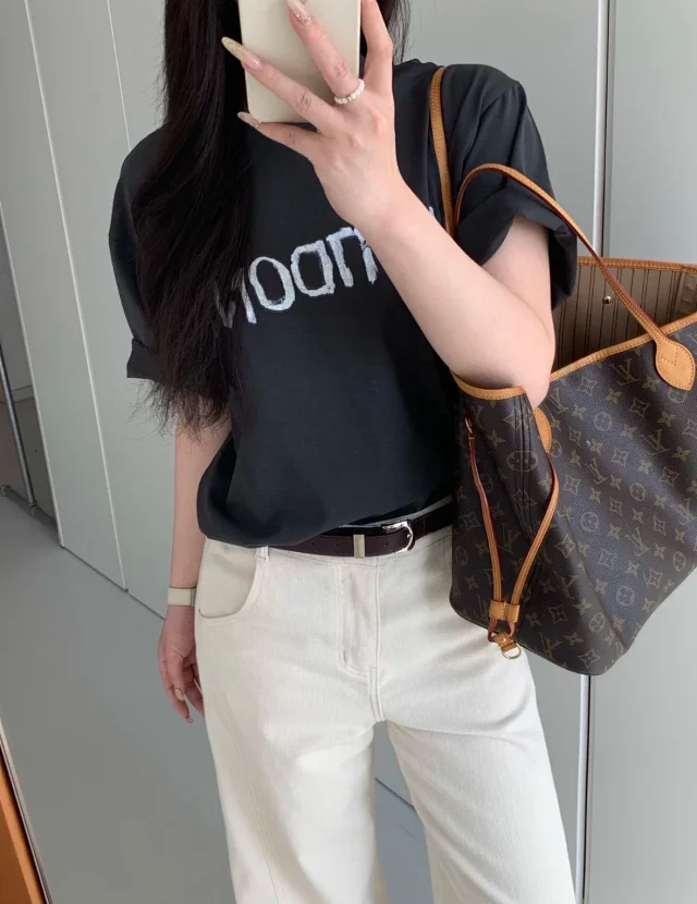 Item ID 9087 WE11DONE SS26 Imported Adhesive Material Fun Hand drawn Logo Soft Short sleeved T-shirt