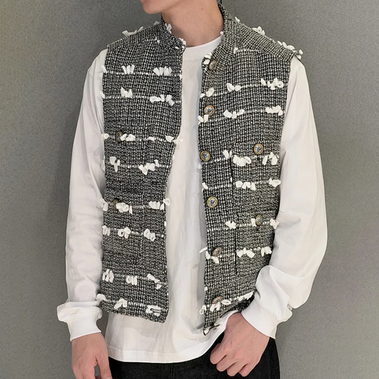 Item ID 9111 CHANEL FW26 Cloud Vest, color-block bowknot decoration, lapel, single-breasted vest