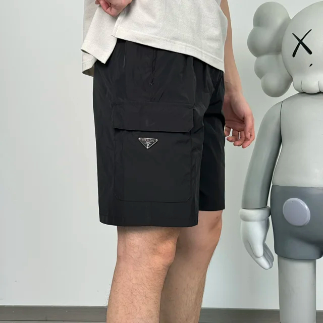 Item ID 9054 PRA Recycled Nylon Series Enamel Triangle Logo Elastic Bundle Rope Waist Casual Shorts