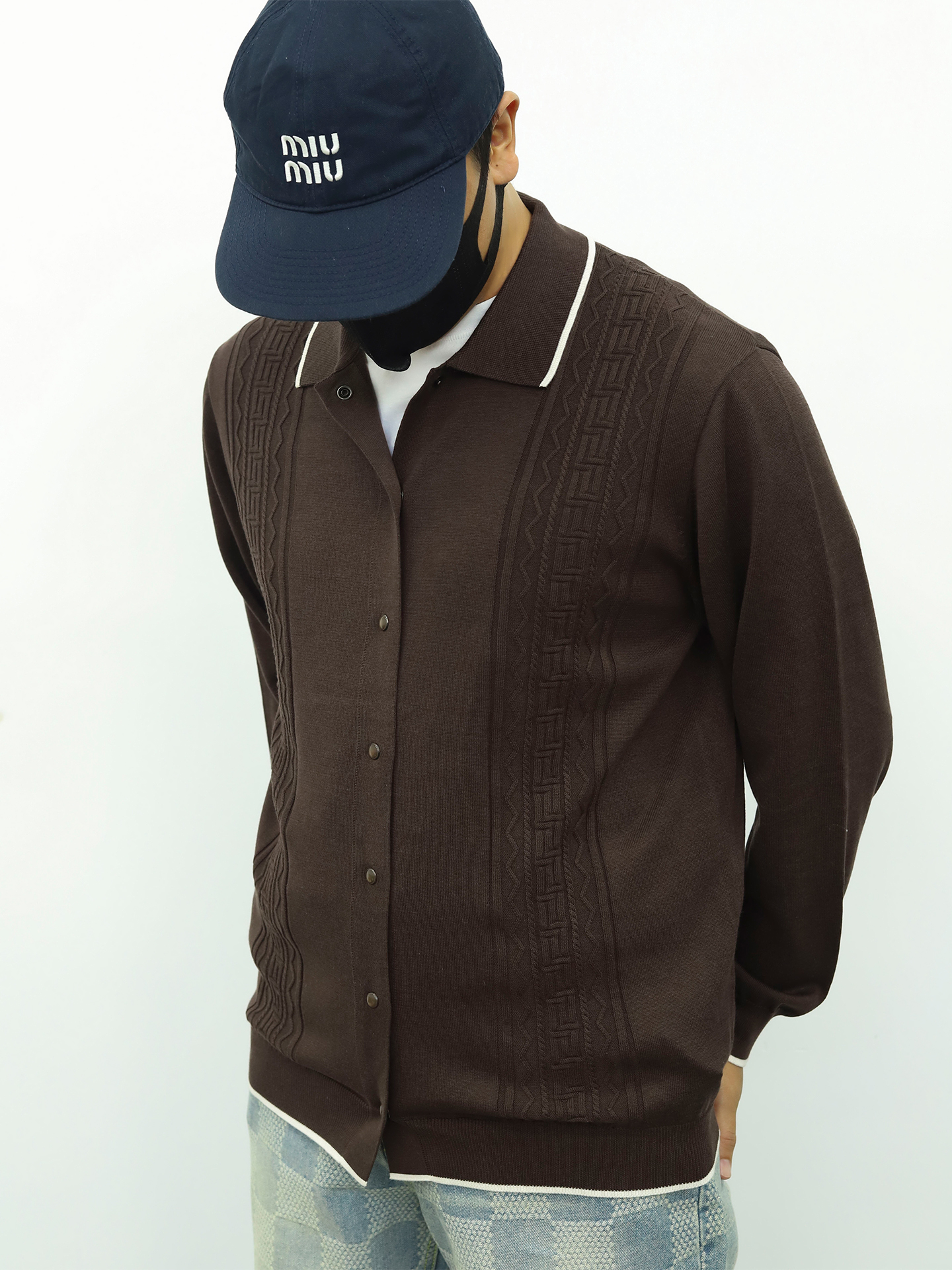 BC纽扣开衫几何纹路毛衫 咖色