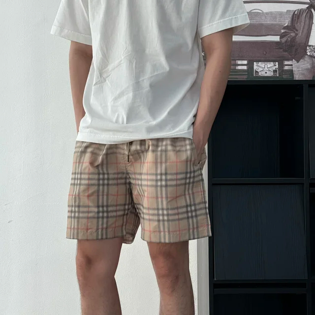 Item ID 9063 BBR Digital Color Spray Customized Gradient Grid Drawstring Swimming Shorts Casual Edition for Men and Women
