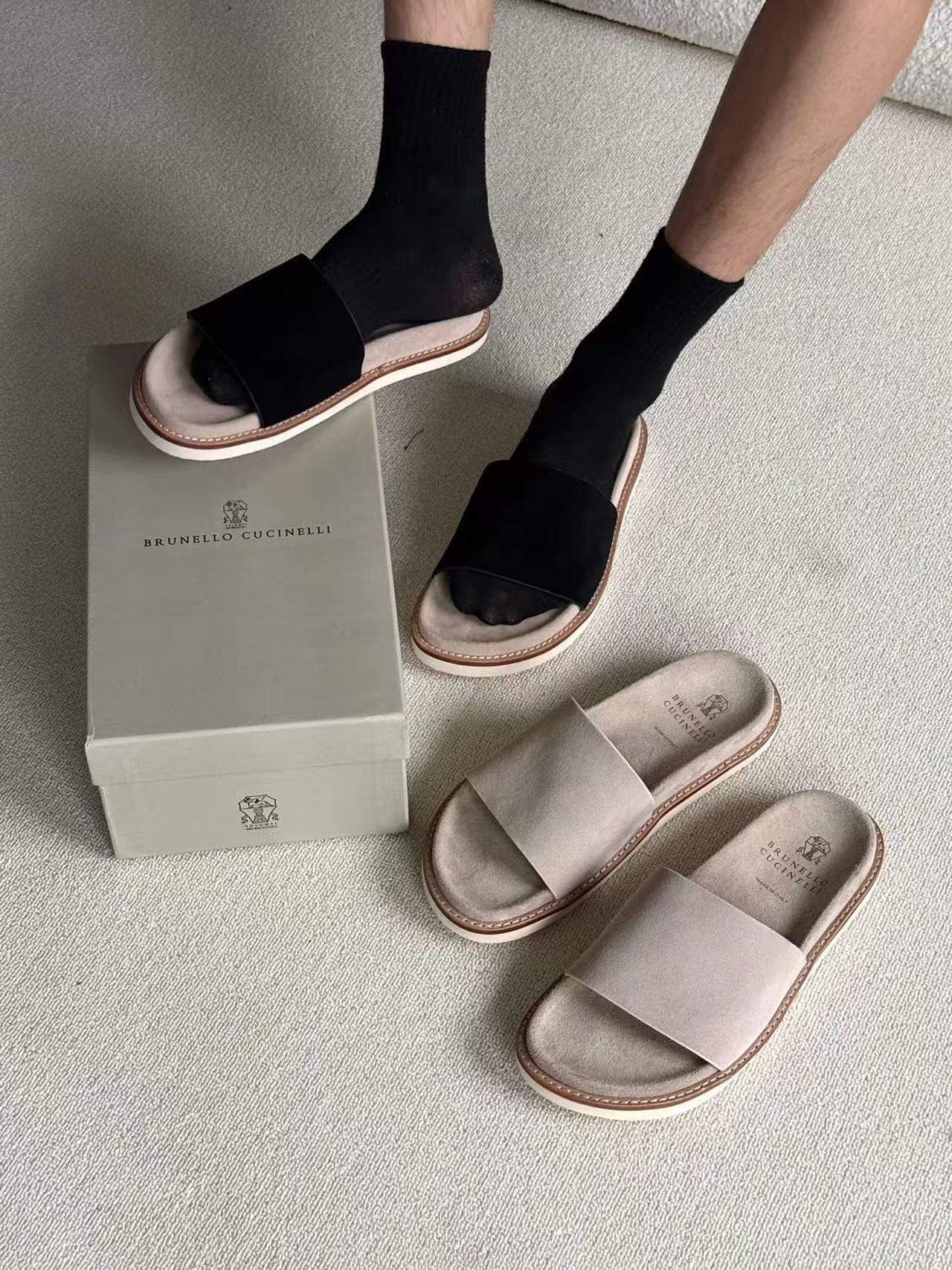 BC suede slippers
