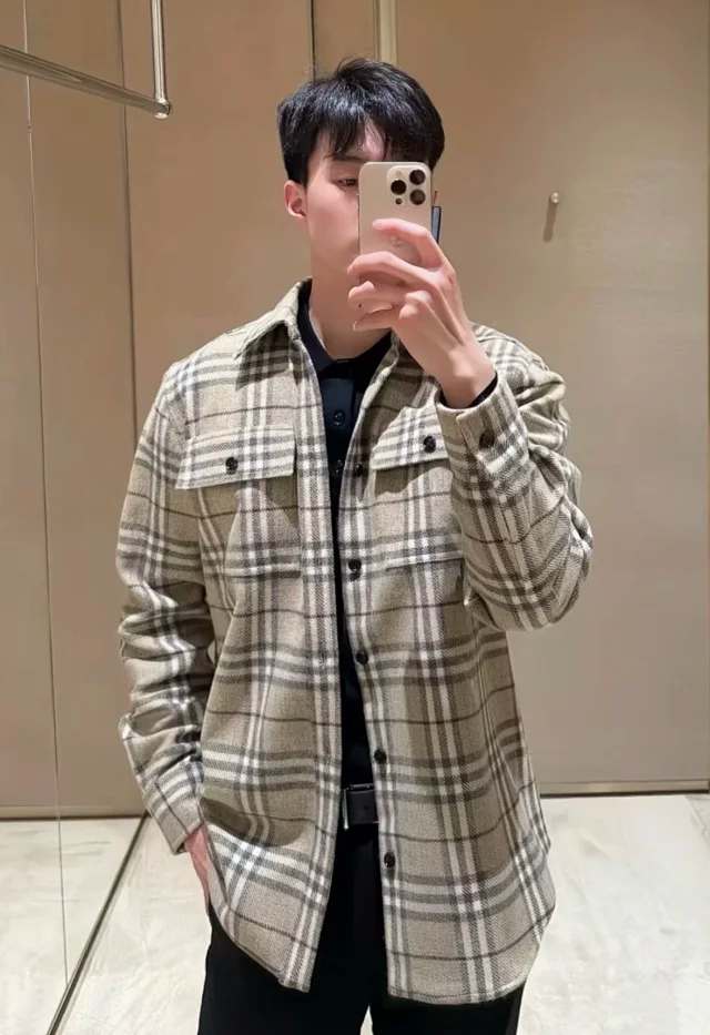 Item ID 9099 BBR Burberry checkered shirt, natural black ox horn, made of sheep wool, loose-fitting pointed-collar long-sleeved shirt jacket