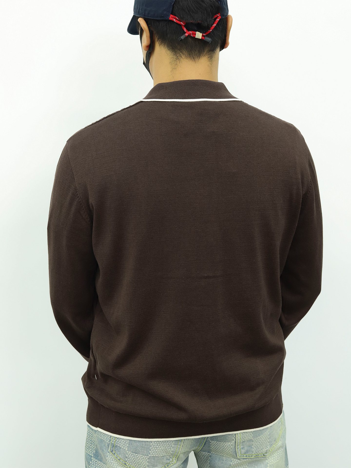 BC纽扣开衫几何纹路毛衫 咖色