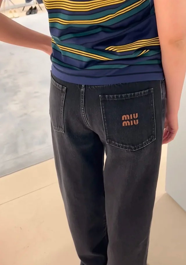 Item ID 9014 M1U solid color washed denim jeans with embroidered back pocket