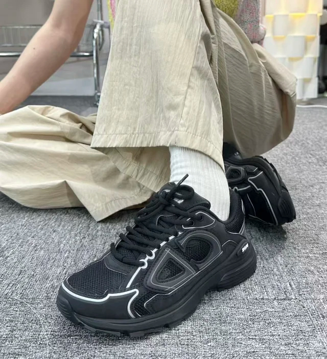 Item ID 9078 D1OR B30 CD logo shoes, simple lace up running shoes, low cut lifestyle casual shoes
