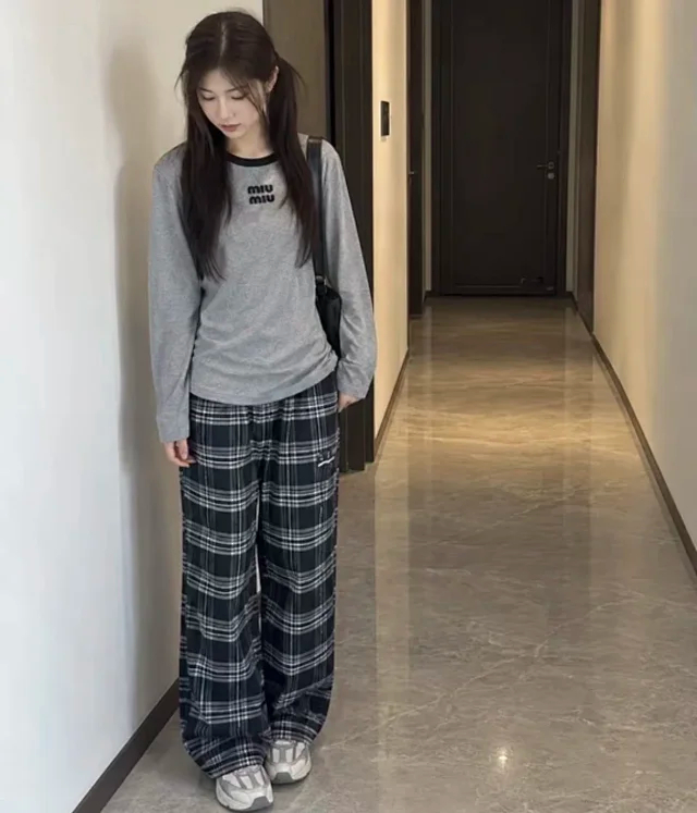 Item ID 9107 M1UM1U Autumn Lazy Style  Fixed-dyed Flower Grey Main Fabric, Long-sleeved Cotton Loose Knitted Dropped Shoulder Sleeve, Long-sleeved T-shirt