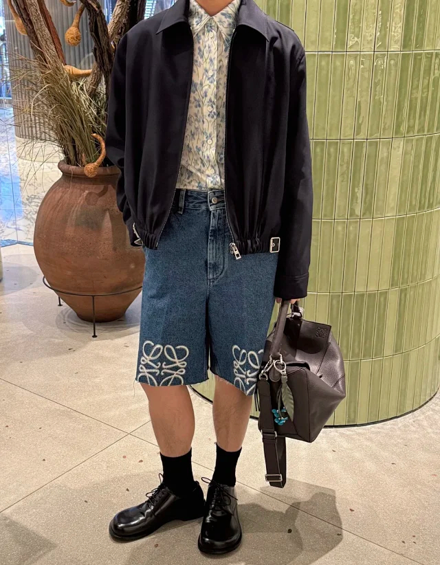 Item ID 9103 LOE FW25 runway collection full set of hardware mold opening custom brand leather label, wool silk belt, lapel, pure color zipper opening jacket