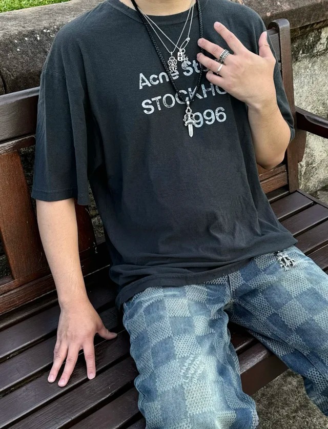 Item ID 9042 Acne 1996 series handmade spray painted distressed exclusive 85% cotton+15% linen short sleeved T-shirt dirty white black