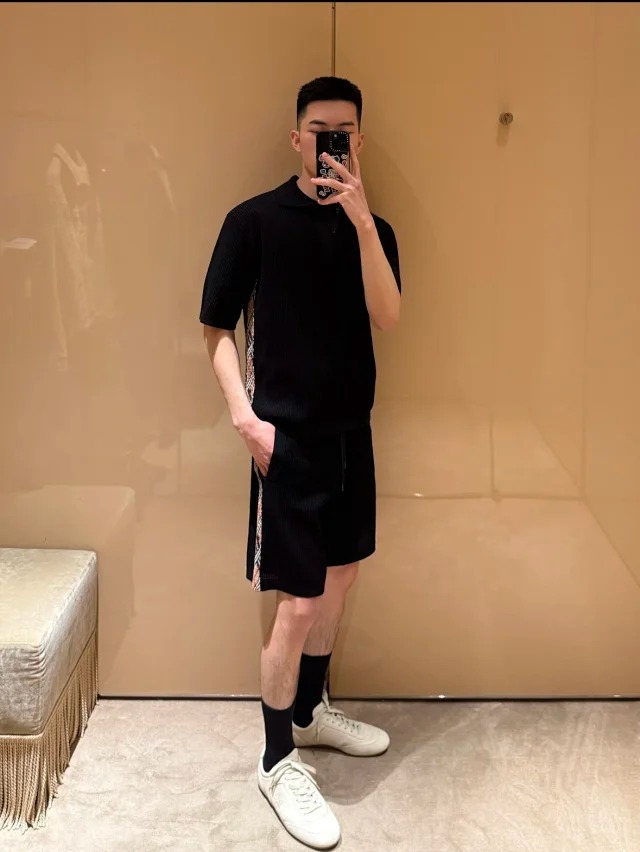 Item ID 9043 BBR SS26 cotton color blocked grid patterned side pockets, five quarter casual shorts