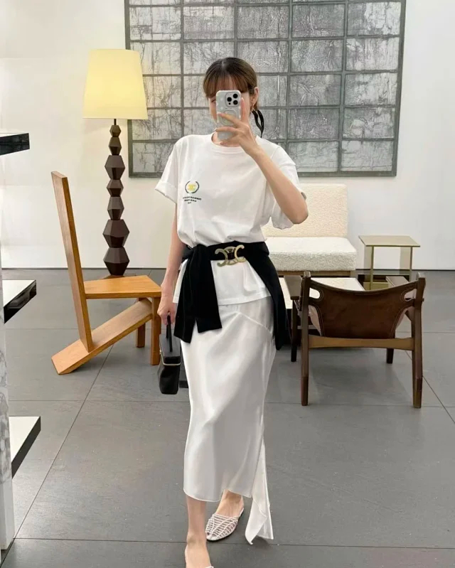 Item ID 9085 CHANE1 Suede Soft Long staple Cotton Fabric Round Neck Logo Embroidered Short Sleeve T-shirt