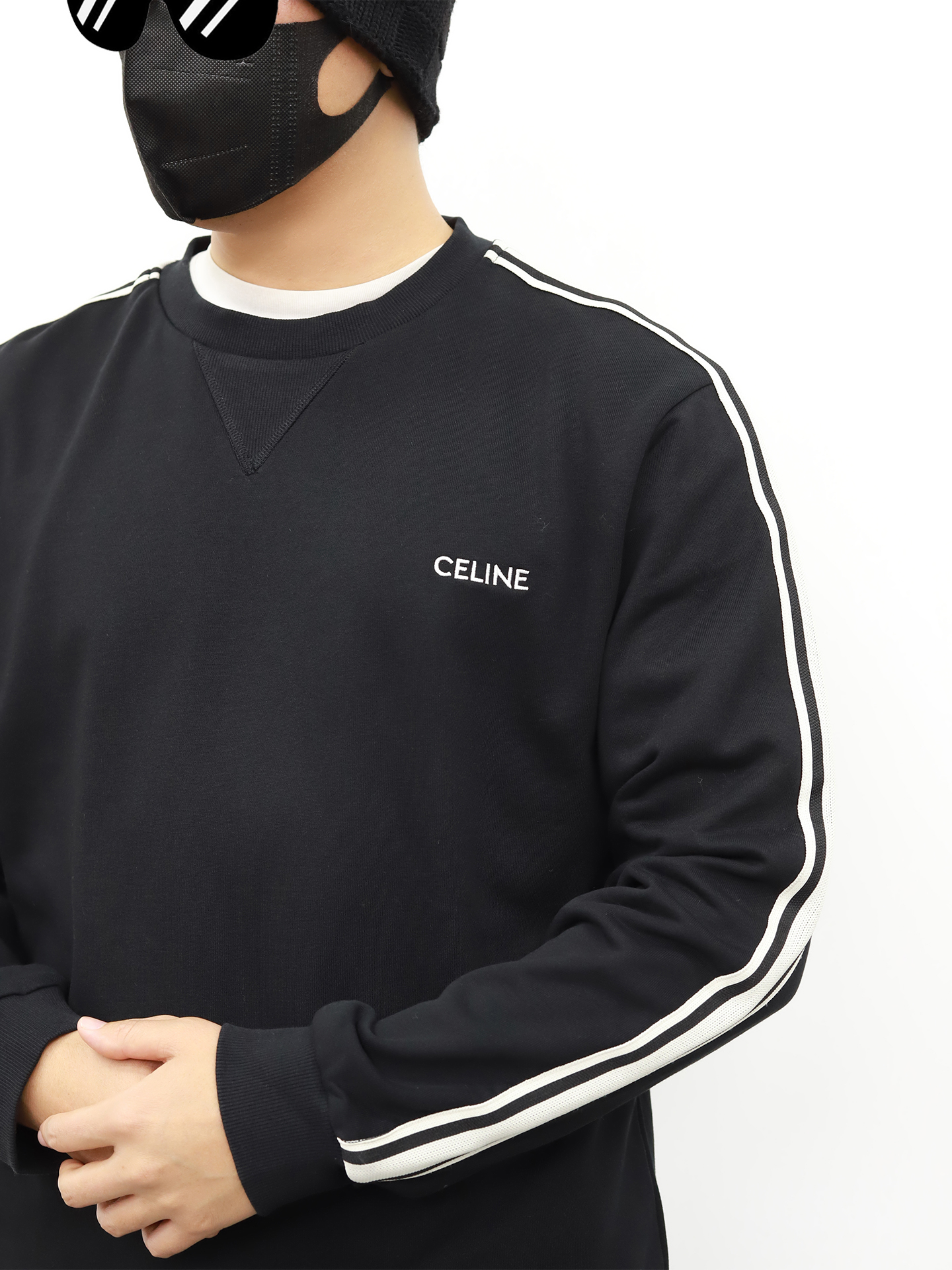 CE sleeve woven sweater