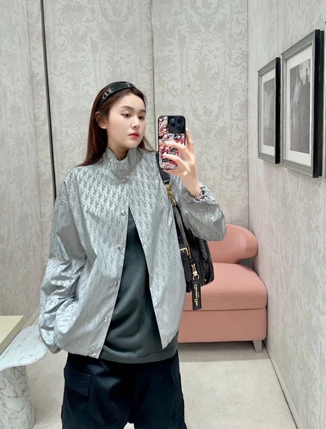 Item ID 9019 D1or Printed reflective oversized shirt