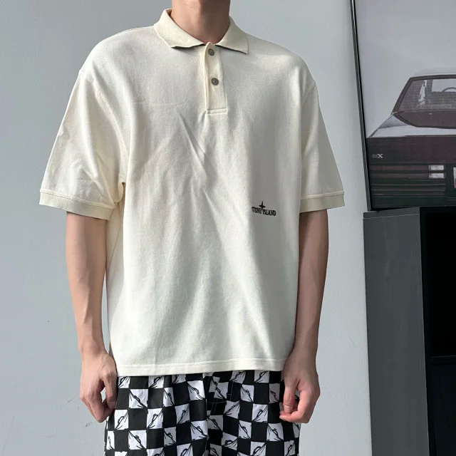 Item ID 9065 SI Customized Vermilion Cloth FLOOFIT Old Money Style LOGO Button Short Sleeve Polo Shirt