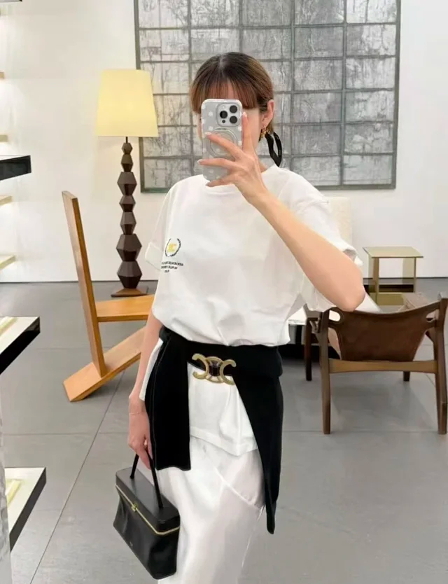 Item ID 9085 CHANE1 Suede Soft Long staple Cotton Fabric Round Neck Logo Embroidered Short Sleeve T-shirt