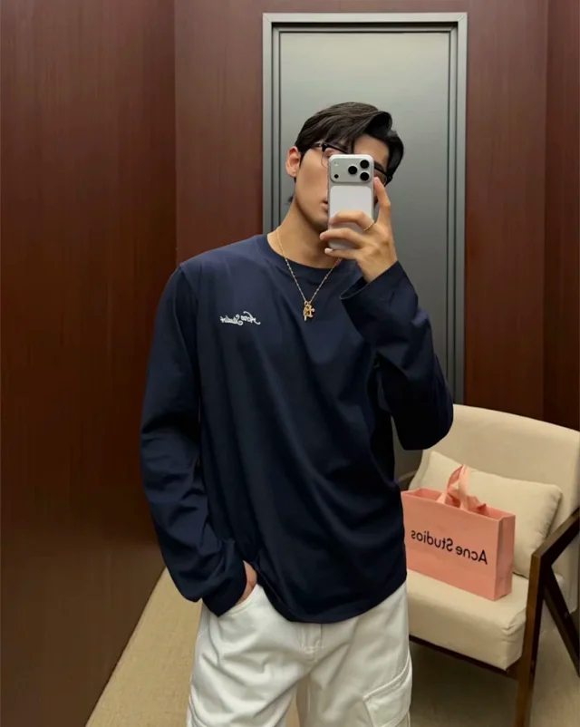 Item ID 9096 AcneS ultra-fine yarn 60-thread count double-ply combed cotton plain weave fabric  S26 embroidered logo long-sleeved T-shirt