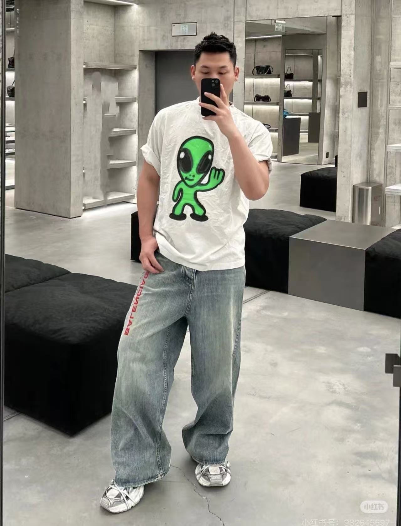 BLCG 3D Embroidered Loose Jeans