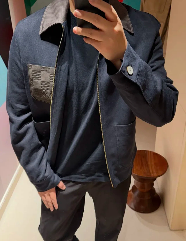 Item ID 9112 1V High-end custom FW26 amier checkered leather pocket workwear jacket, linen long-sleeved zipper leather logo patch pocket workwear jacket outerwear