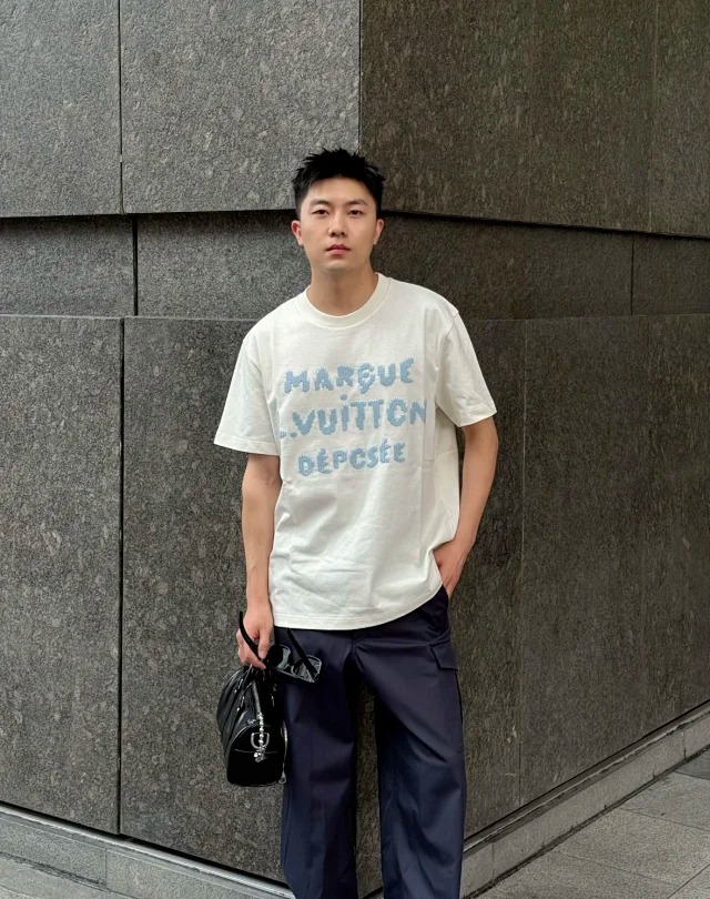 Item ID 9017 1V Pure cotton water soluble letter embroidered knitted T-shirt