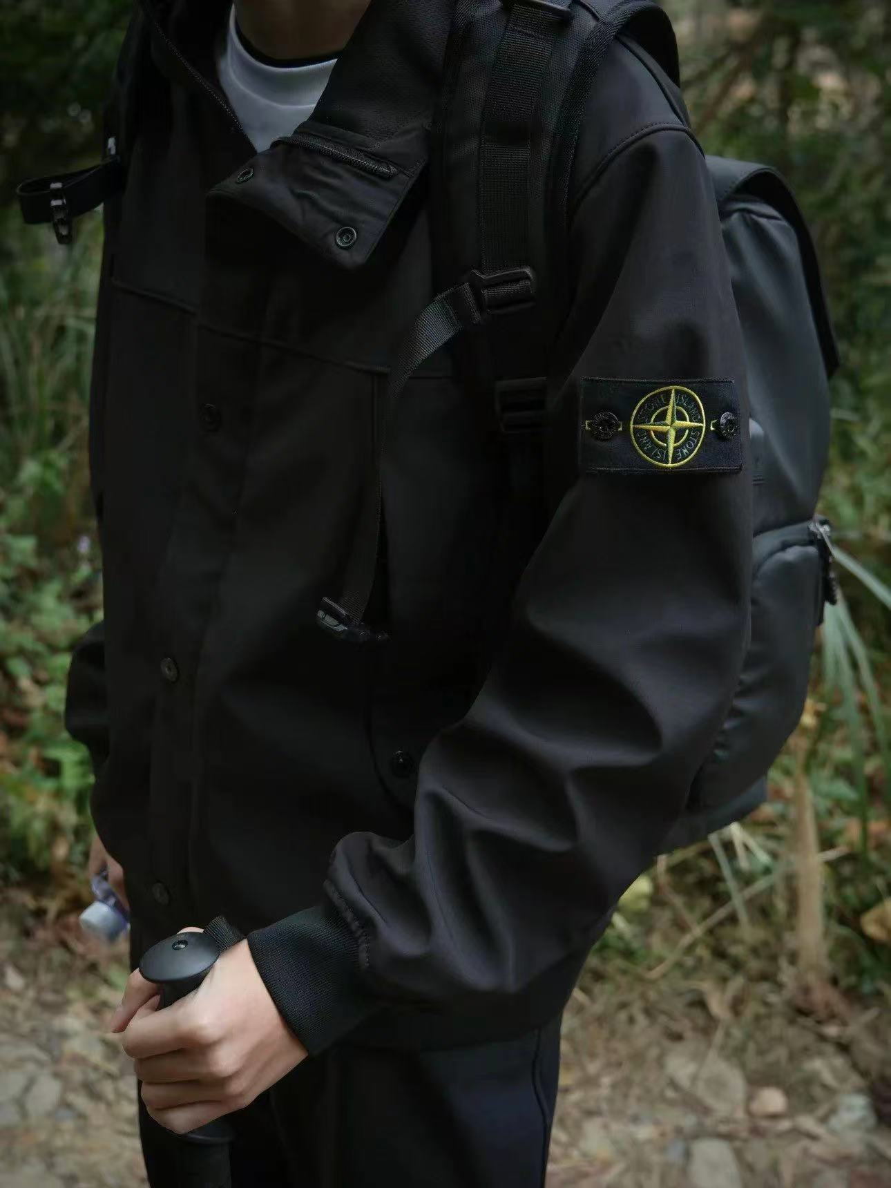 stone island冲锋夹克 黑色