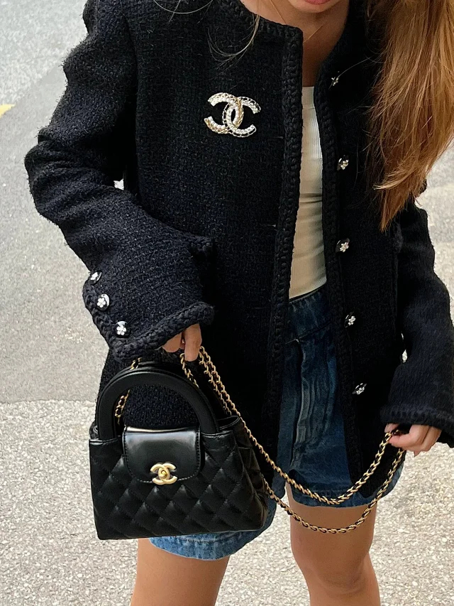 Item ID 9057 CHANE1 Kelly diamond patterned cowhide chain carrying shoulder bag