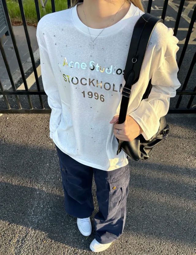 Item ID 9094 Acne FW25 Imported Mirror Patch 1996 Series Classic Starry Sky, Distressed Vintage Casual Long-sleeved T-shirt
