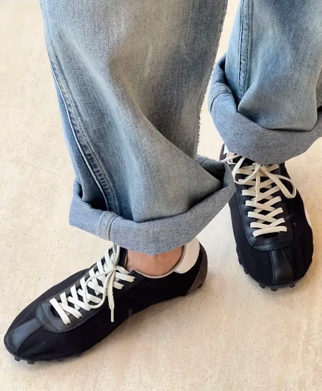 Item ID 9090 Maison Margiela Sprinters calf leather studded contrasting round toe lace up low cut athletic training shoes