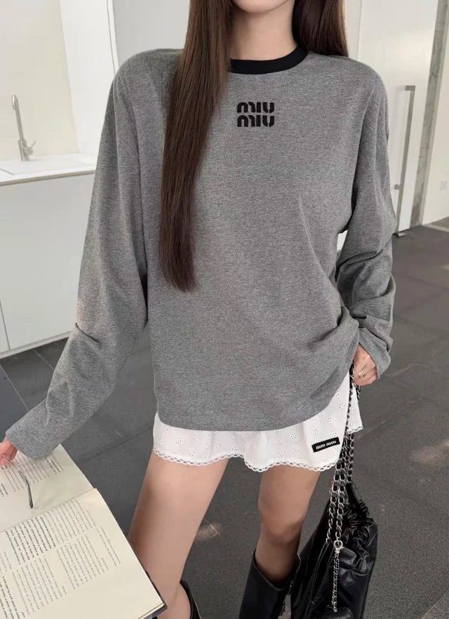 Item ID 9107 M1UM1U Autumn Lazy Style  Fixed-dyed Flower Grey Main Fabric, Long-sleeved Cotton Loose Knitted Dropped Shoulder Sleeve, Long-sleeved T-shirt