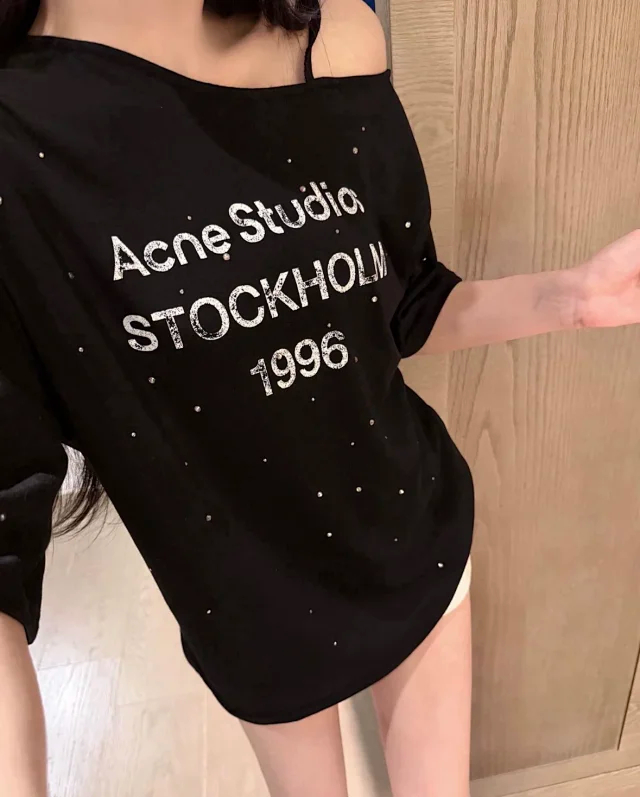 Item ID 9094 Acne FW25 Imported Mirror Patch 1996 Series Classic Starry Sky, Distressed Vintage Casual Long-sleeved T-shirt