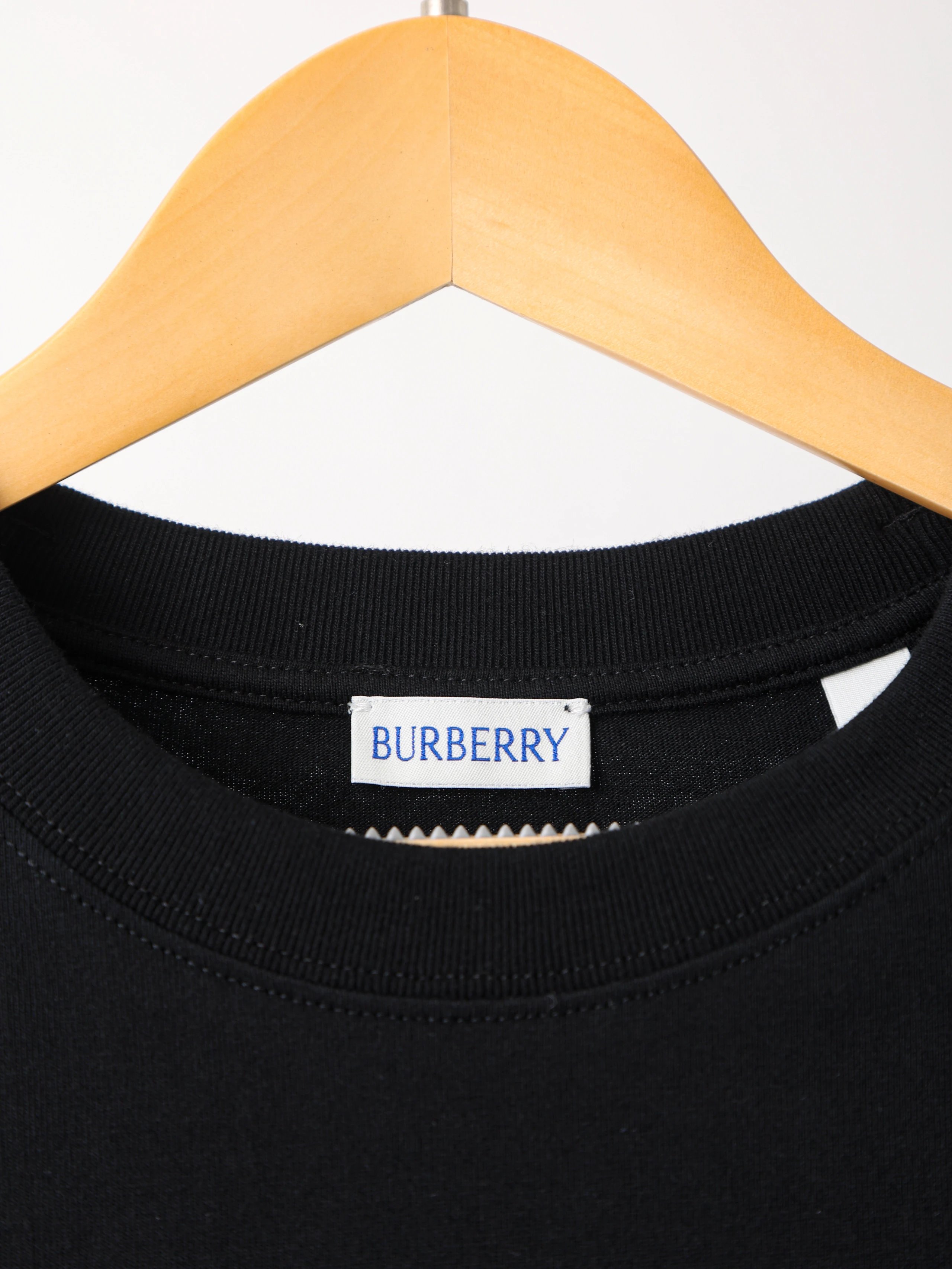 Item ID 8299 Burberrv-2024SS - Plush Silicone Printed Short Sleeve - Basic - Cotton